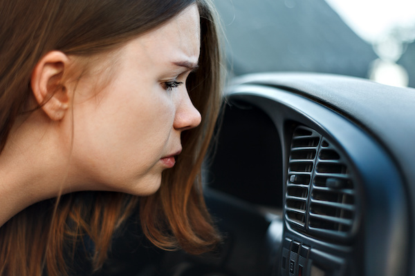 Khử mùi ô tô hiệu quả, lâu dài với IPURI