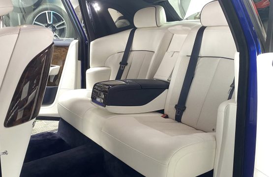 Rolls-Royce-Phantom-độc-lạ-về-Việt-Nam04 Rolls-Royce-Phantom-độc-lạ-về-Việt-Nam