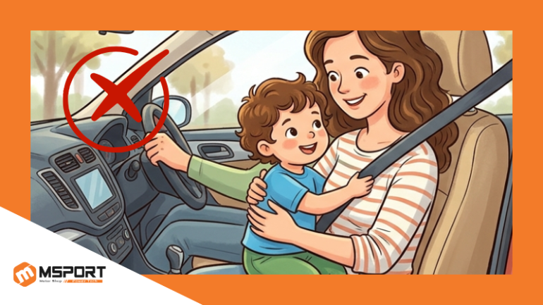 Trẻ em ngồi ghế trước cùng người lớn vẫn bị phạt